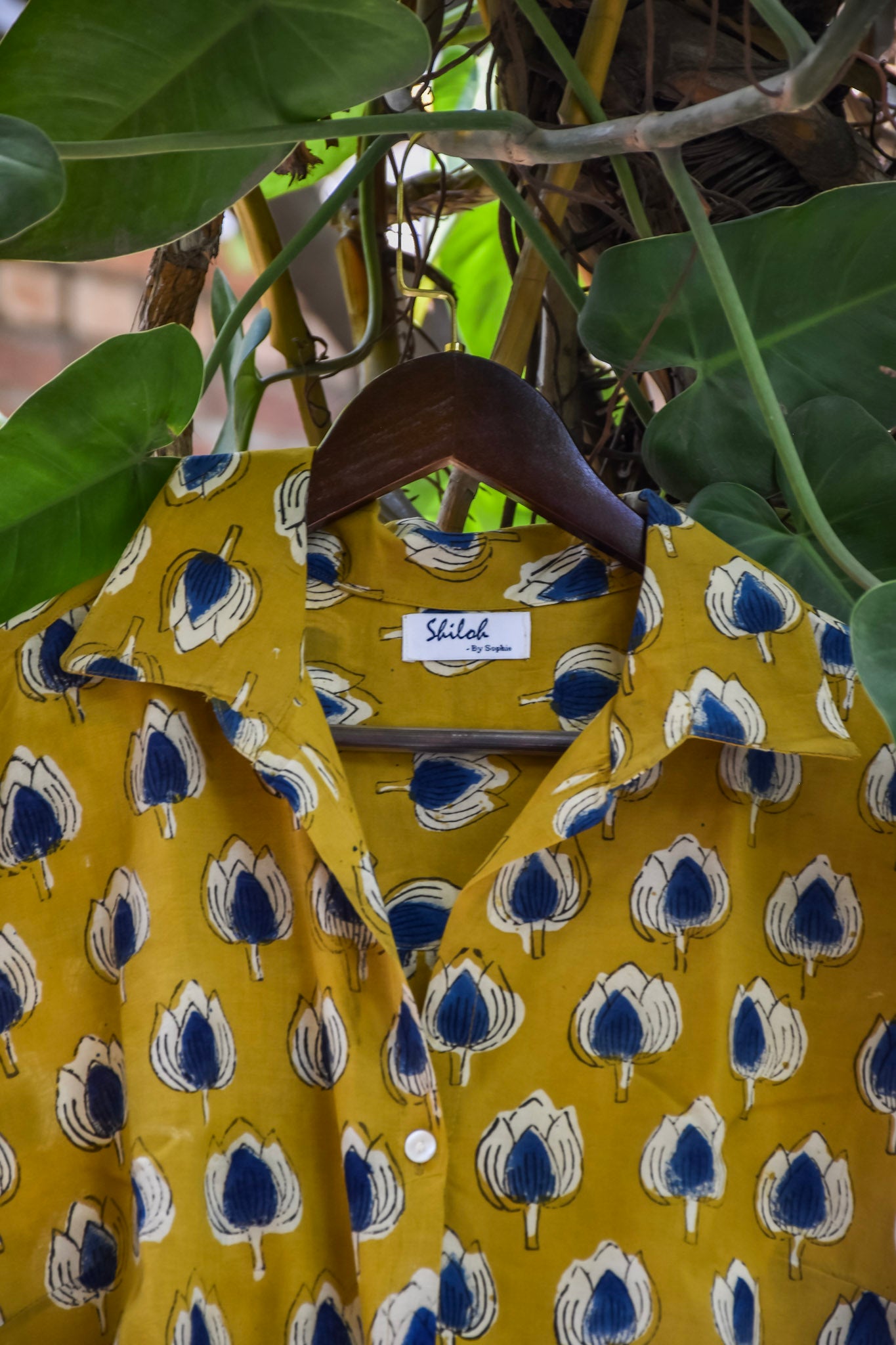 Mustard free size shirt