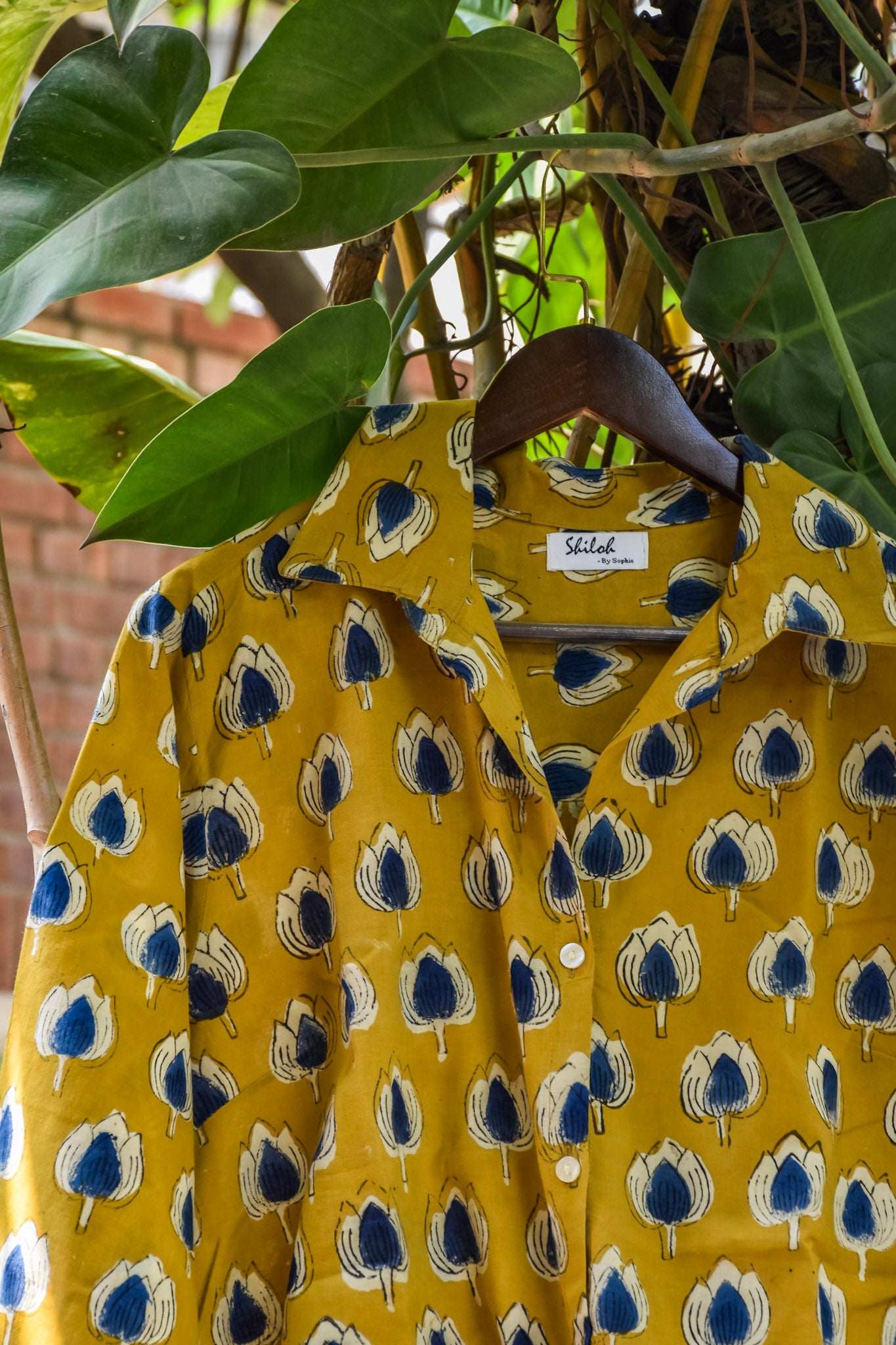 Mustard free size shirt